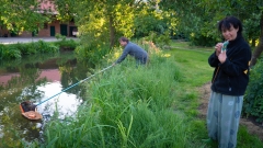 Jens und Dietlind am Teich